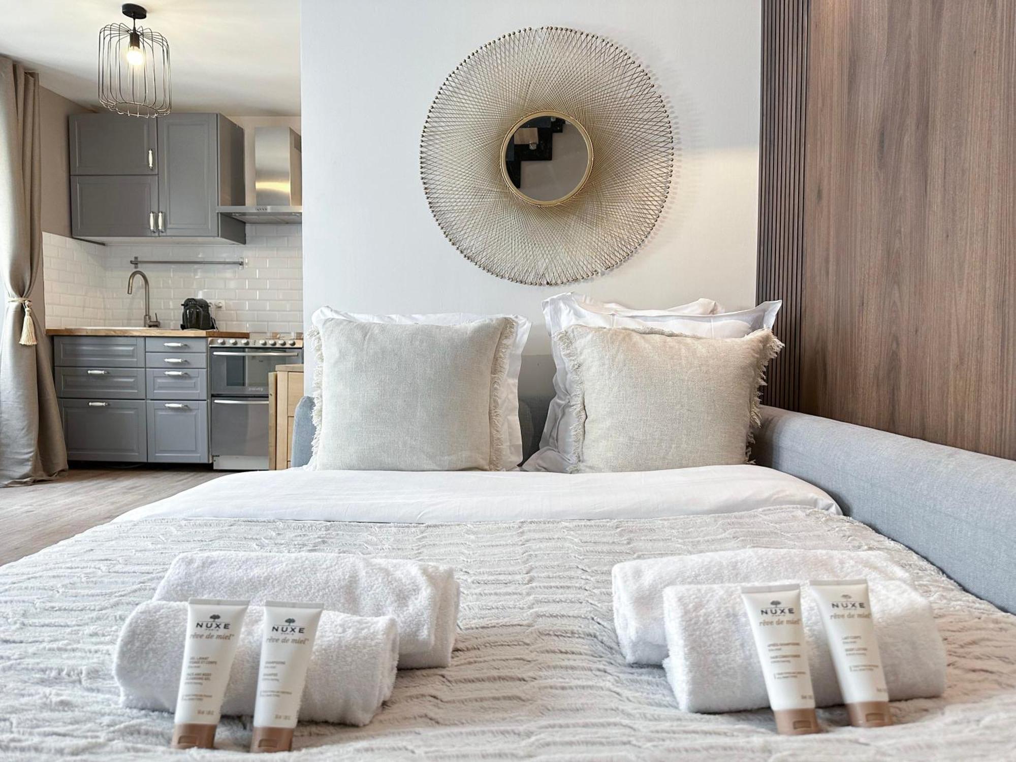 Апартаменти Stylish & Chic Duplex Near Eiffel Tower Париж Екстер'єр фото