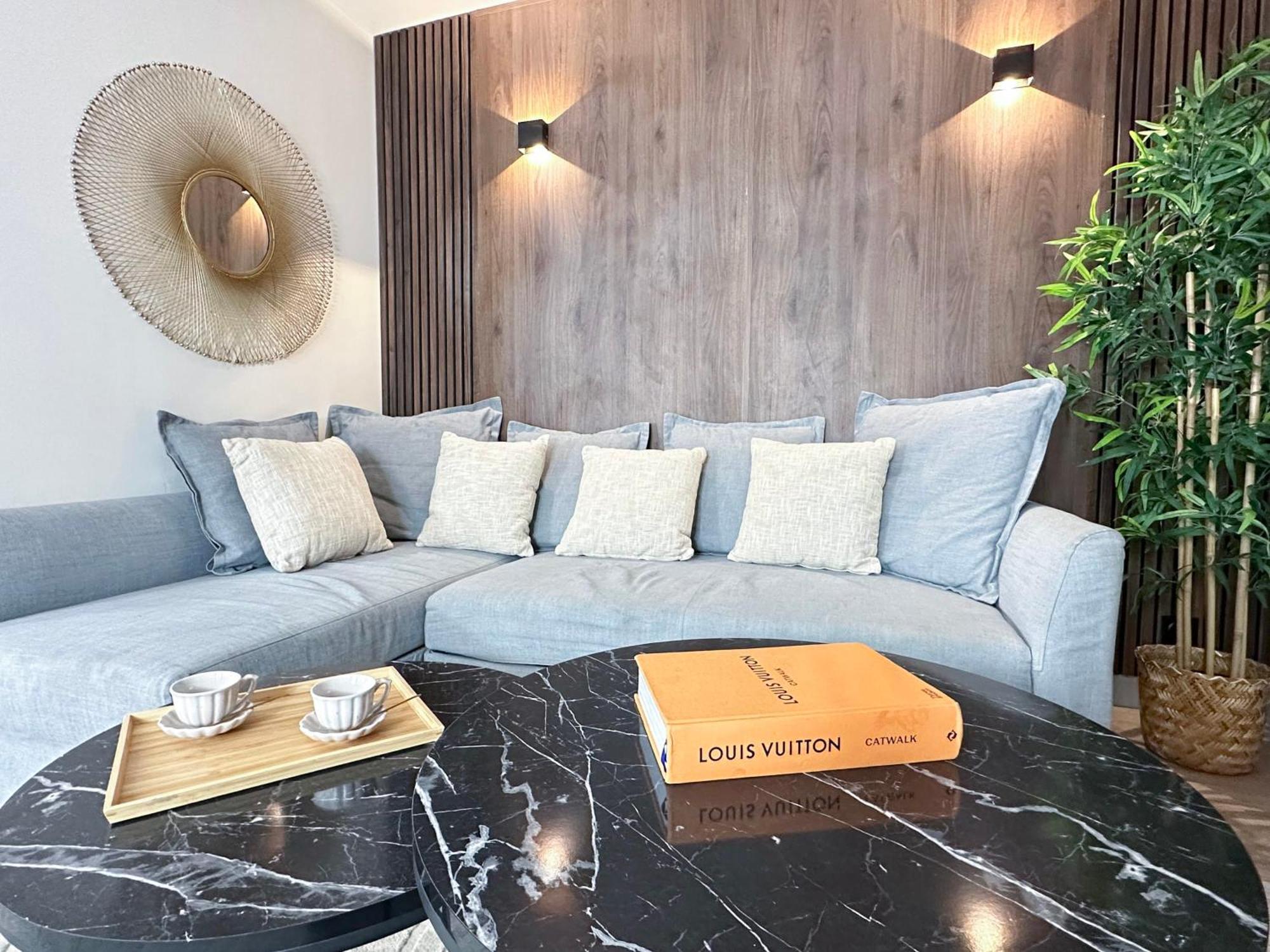 Апартаменти Stylish & Chic Duplex Near Eiffel Tower Париж Екстер'єр фото